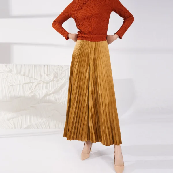 High Quality Plus Size Women Fashion Golden Velvet Casual Pants Women High Waist Wide Leg Pants Pleated Pants - Image 4